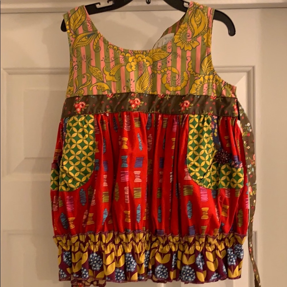 Paint by Numbers tank. Lightly worn.